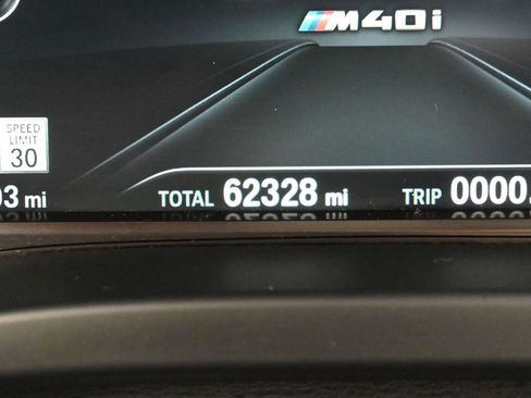 Used 2019 BMW X4 M40i w/ Premium Package image 13