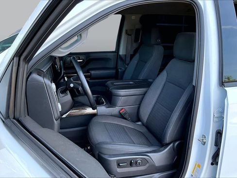 Used 2020 GMC Sierra 1500 Elevation RWD image 8