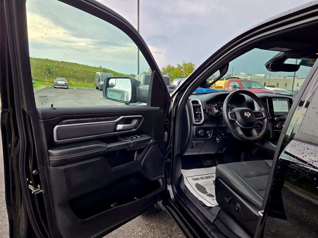 Used 2023 RAM 1500 Big Horn AWD/4WD image 14