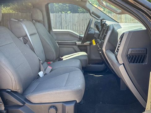 Used 2015 Ford F150 XLT AWD/4WD image 23