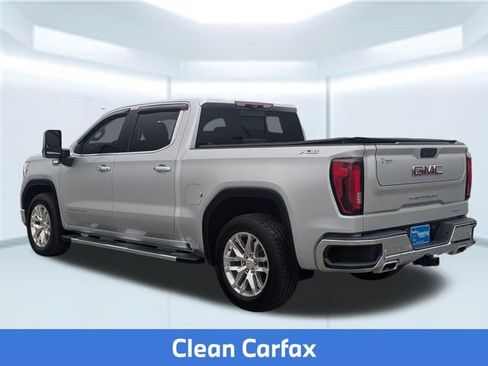 Used 2021 GMC Sierra 1500 SLT w/ SLT Premium Plus Package AWD/4WD image 4