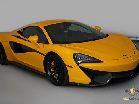 Used 2016 McLaren 570S Coupe image 2