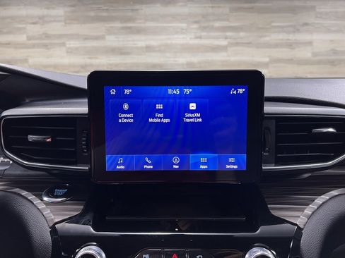 Used 2023 Ford Explorer Limited image 29