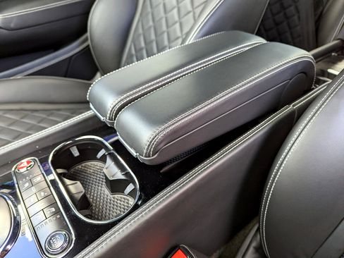 Used 2016 Bentley Continental GT image 26