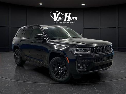 New 2026 Jeep Grand Cherokee Altitude image 42