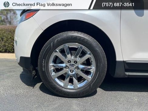 Used 2013 Ford Edge Limited w/ Driver Entry Pkg image 5