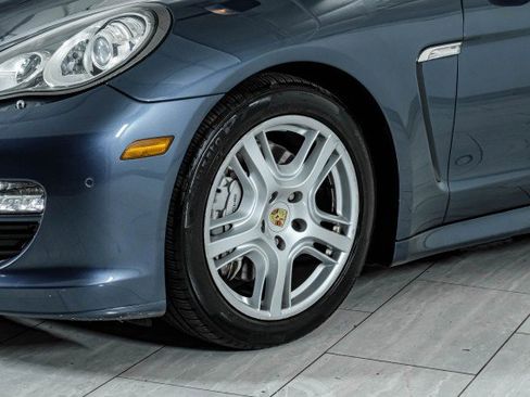 Used 2011 Porsche Panamera S image 65