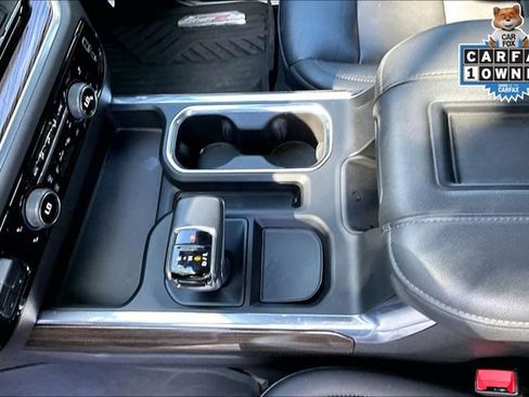 Used 2022 Chevrolet Silverado 1500 LT AWD/4WD image 17
