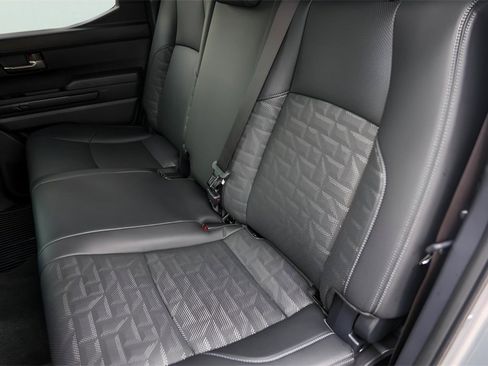 Used 2024 Toyota Tacoma 4x4 Double Cab Hybrid image 28