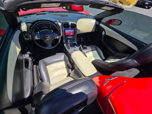 Used 2009 Chevrolet Corvette Convertible w/ Preferred Equipment Group RWD image 57