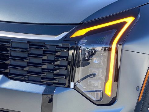 New 2026 Kia Sportage SX Prestige image 9