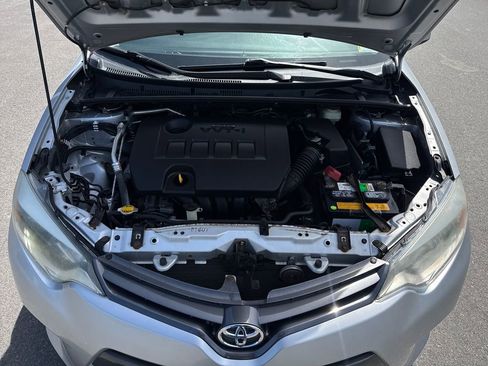 Used 2016 Toyota Corolla LE FWD image 25