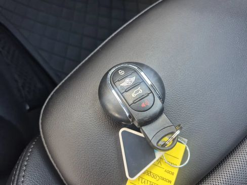 Used 2015 MINI Cooper S FWD image 25