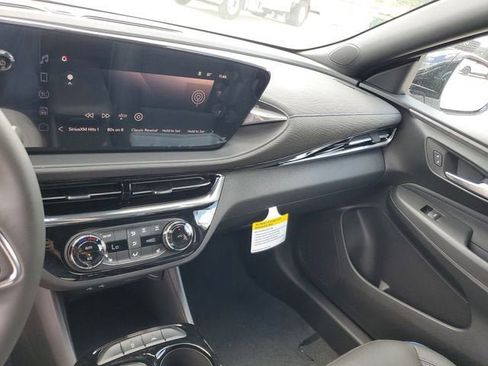 New 2026 Buick Envista Sport Touring w/ Convenience I Package FWD image 26