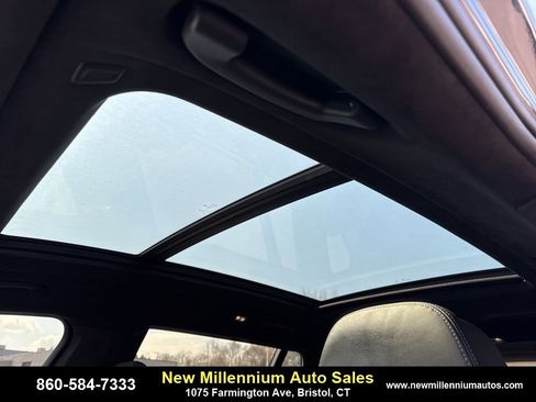 Used 2020 BMW X7 M50i image 22