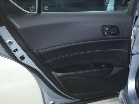 Used 2016 Acura ILX FWD image 13