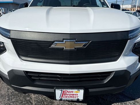 Used 2024 Chevrolet Silverado EV W/T AWD/4WD image 31