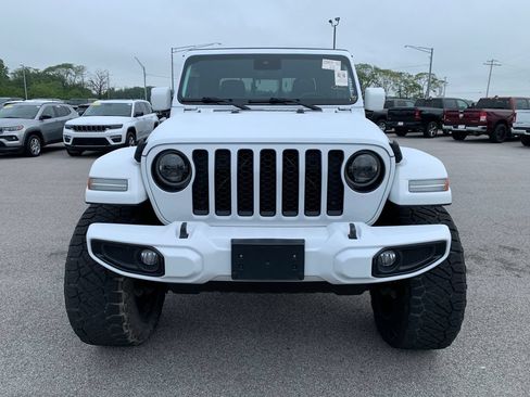 Used 2021 Jeep Gladiator Overland AWD/4WD image 14
