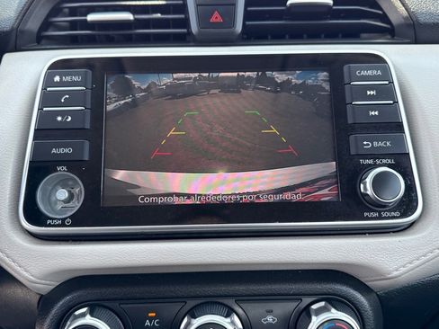 Used 2021 Nissan Versa SV image 24