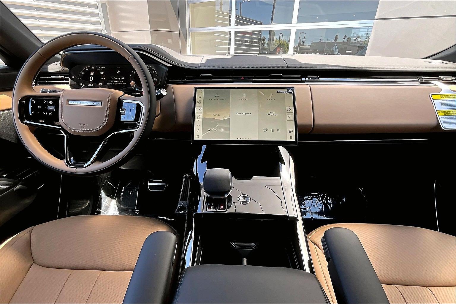 New 2027 Land Rover Range Rover Sport Dynamic SE AWD/4WD image 5