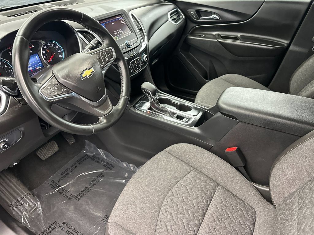 Used 2024 Chevrolet Equinox LT AWD/4WD image 9