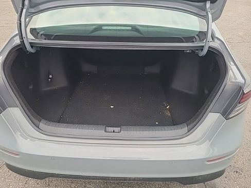 Used 2023 Honda Accord EX-L image 11