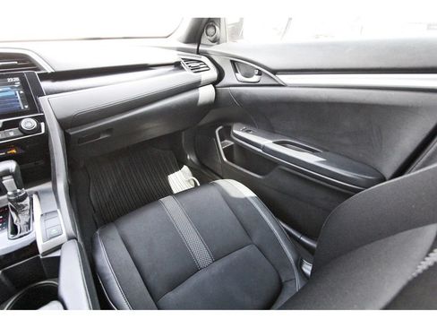 Used 2020 Honda Civic Sport image 13