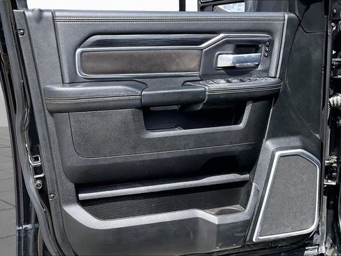 Used 2024 RAM 3500 Laramie w/ Night Edition AWD/4WD image 21
