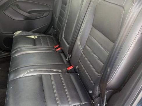 Used 2018 Ford Escape SEL AWD/4WD image 9
