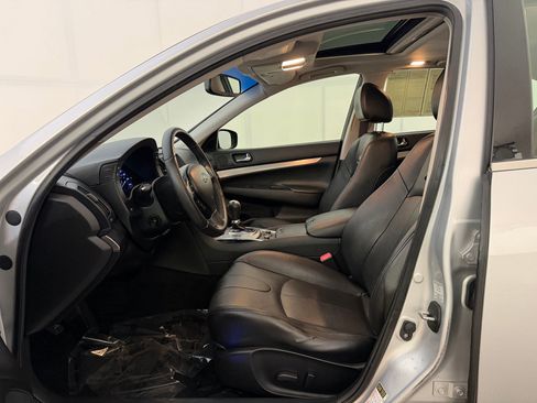 Used 2013 INFINITI G37 x Sedan w/ Premium Pkg AWD/4WD image 5