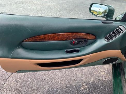 Used 1997 Aston Martin DB7 Volante image 6