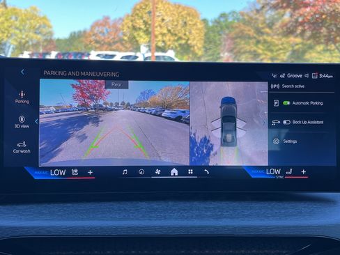 New 2026 BMW 330i Sedan w/ Premium Package image 4