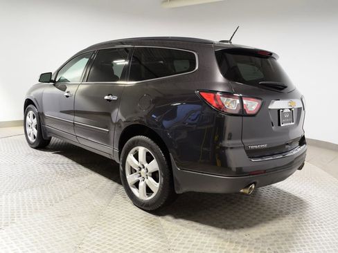 Used 2017 Chevrolet Traverse Premier FWD image 10
