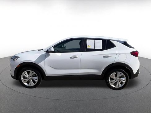 Used 2025 Buick Encore GX Preferred FWD image 9