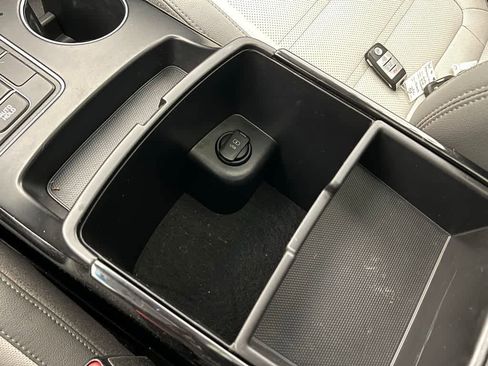 Used 2019 Kia Sorento SX image 43