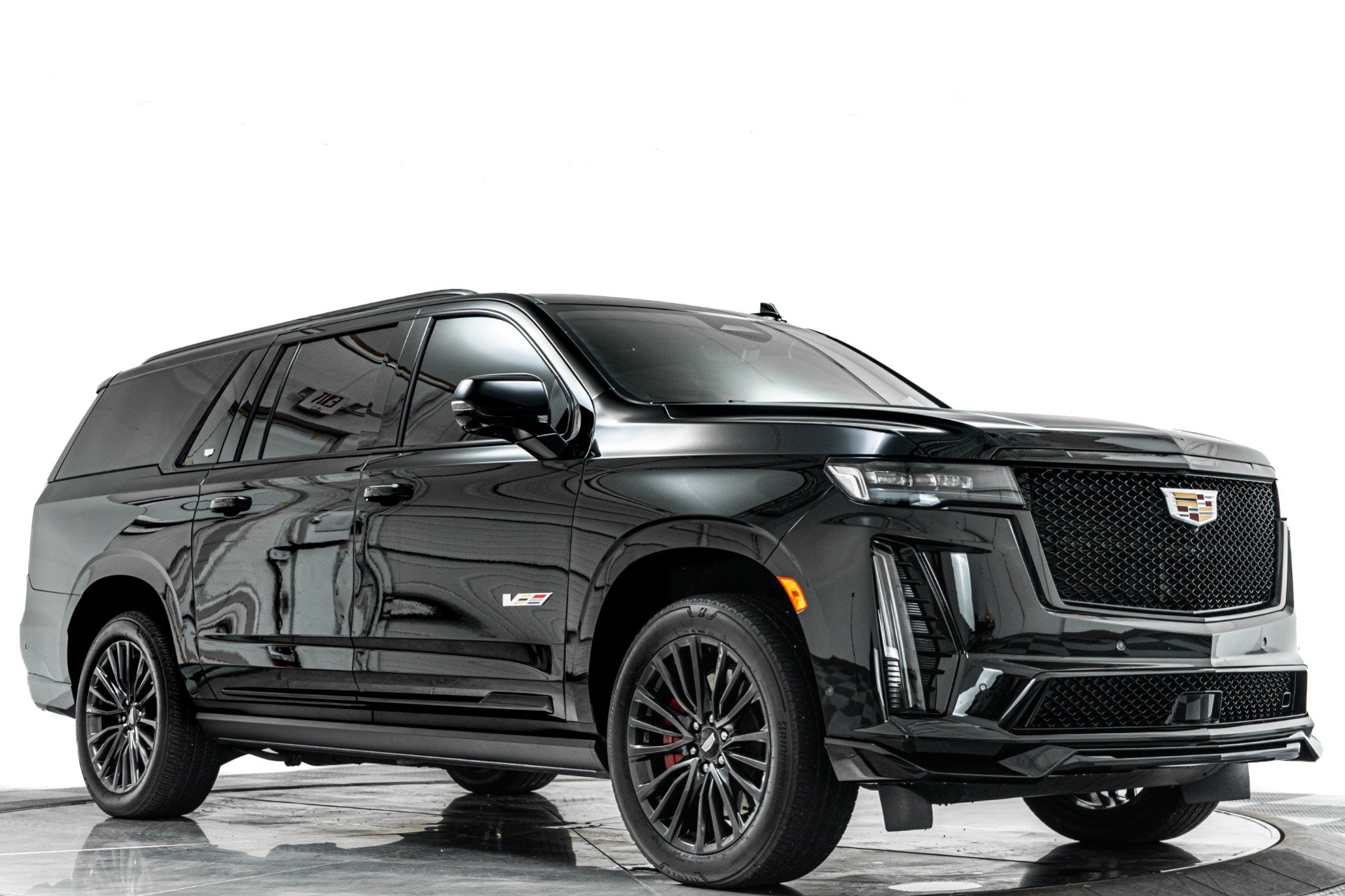 Used 2023 Cadillac Escalade ESV V AWD/4WD image 41