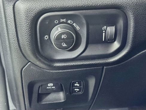 Used 2023 RAM 1500 Big Horn RWD image 21