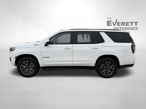 Used 2024 Chevrolet Tahoe Z71 w/ Luxury Package AWD/4WD image 4