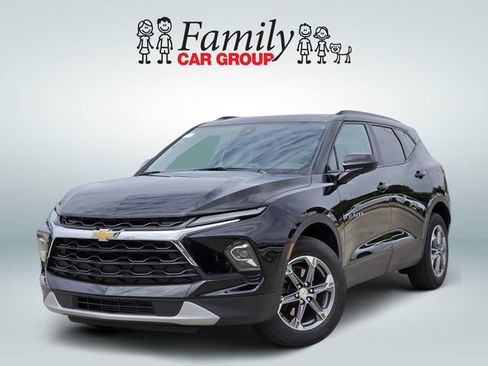 Used 2023 Chevrolet Blazer LT w/ Convenience Package FWD image 1