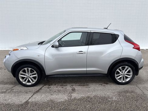 Used 2014 Nissan Juke SV w/ Navigation Package image 10