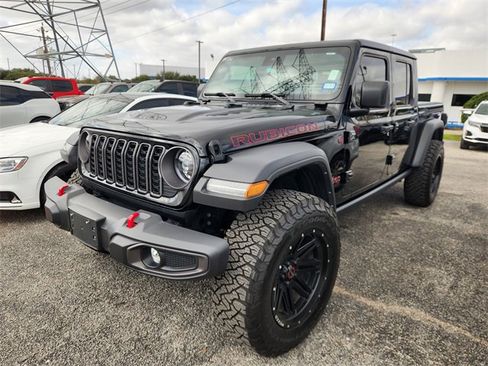 Used 2024 Jeep Gladiator Rubicon image 3