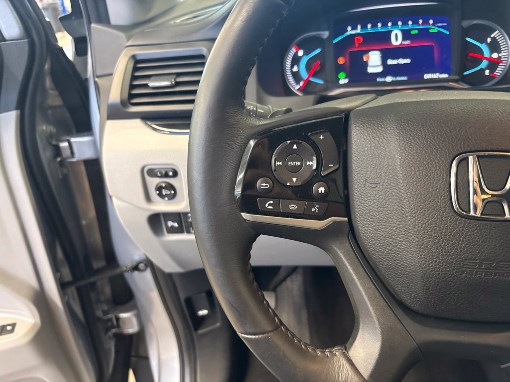 Used 2020 Honda Pilot Touring image 25