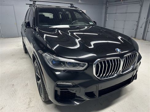 Used 2019 BMW X5 xDrive50i w/ M Sport Package image 9