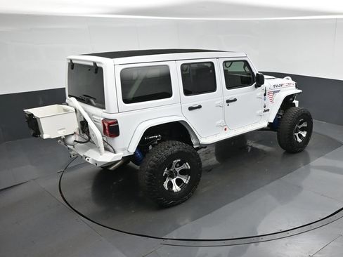 Used 2018 Jeep Wrangler Unlimited Rubicon AWD/4WD image 65