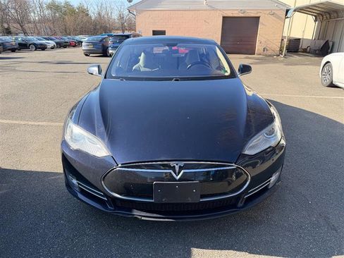 Used 2014 Tesla Model S P85 image 3