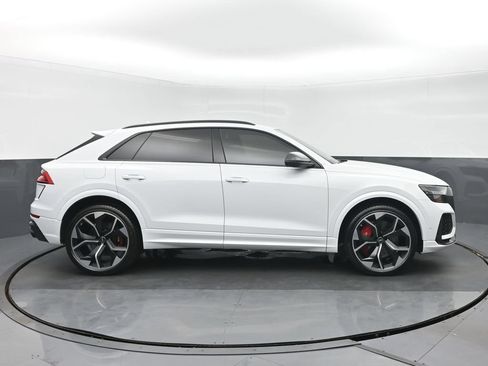 Used 2023 Audi RS Q8 AWD/4WD image 2