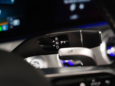 Used 2023 Mercedes-Benz E 53 AMG 4MATIC Cabriolet image 26