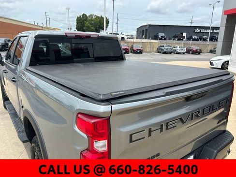 Used 2024 Chevrolet Silverado 1500 ZR2 w/ Technology Package AWD/4WD image 9