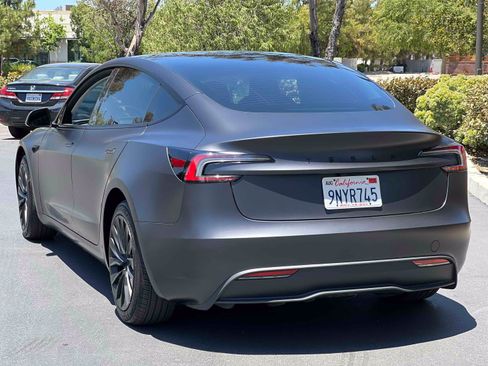Used 2024 Tesla Model 3 Long Range RWD image 40