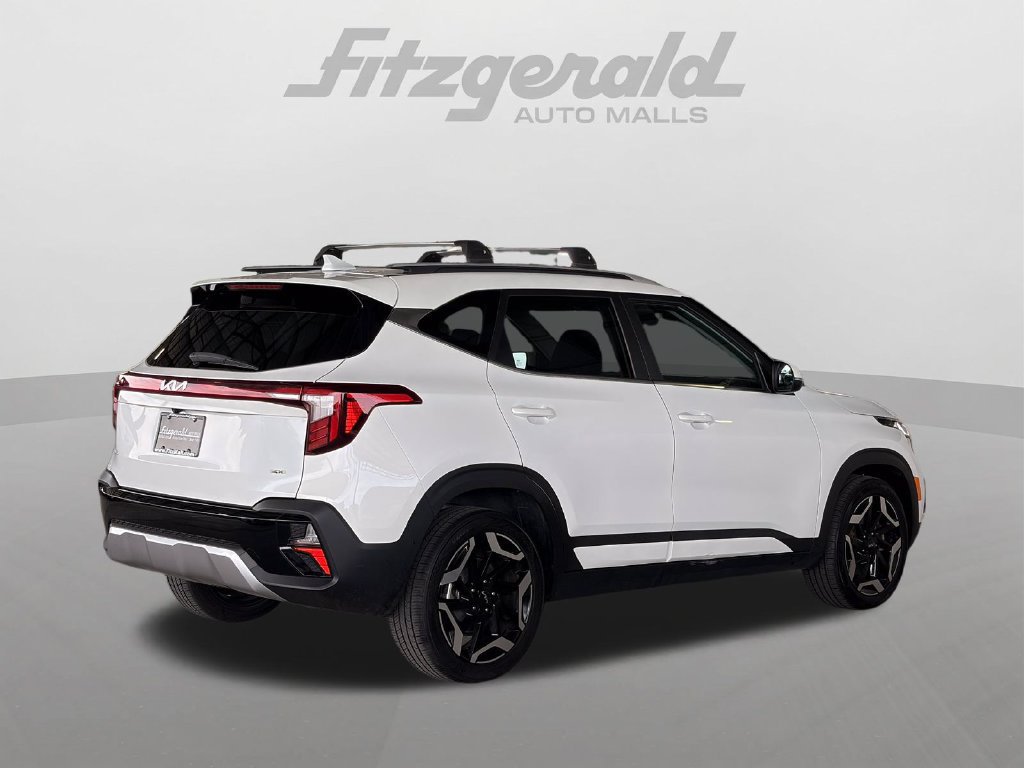 Used 2024 Kia Seltos SX w/ SX Sunroof Package AWD/4WD image 8